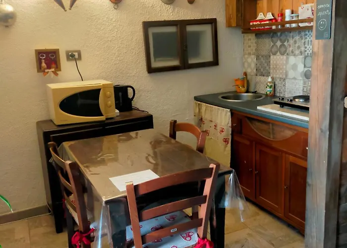 Rosa Bianca Pensión Quart